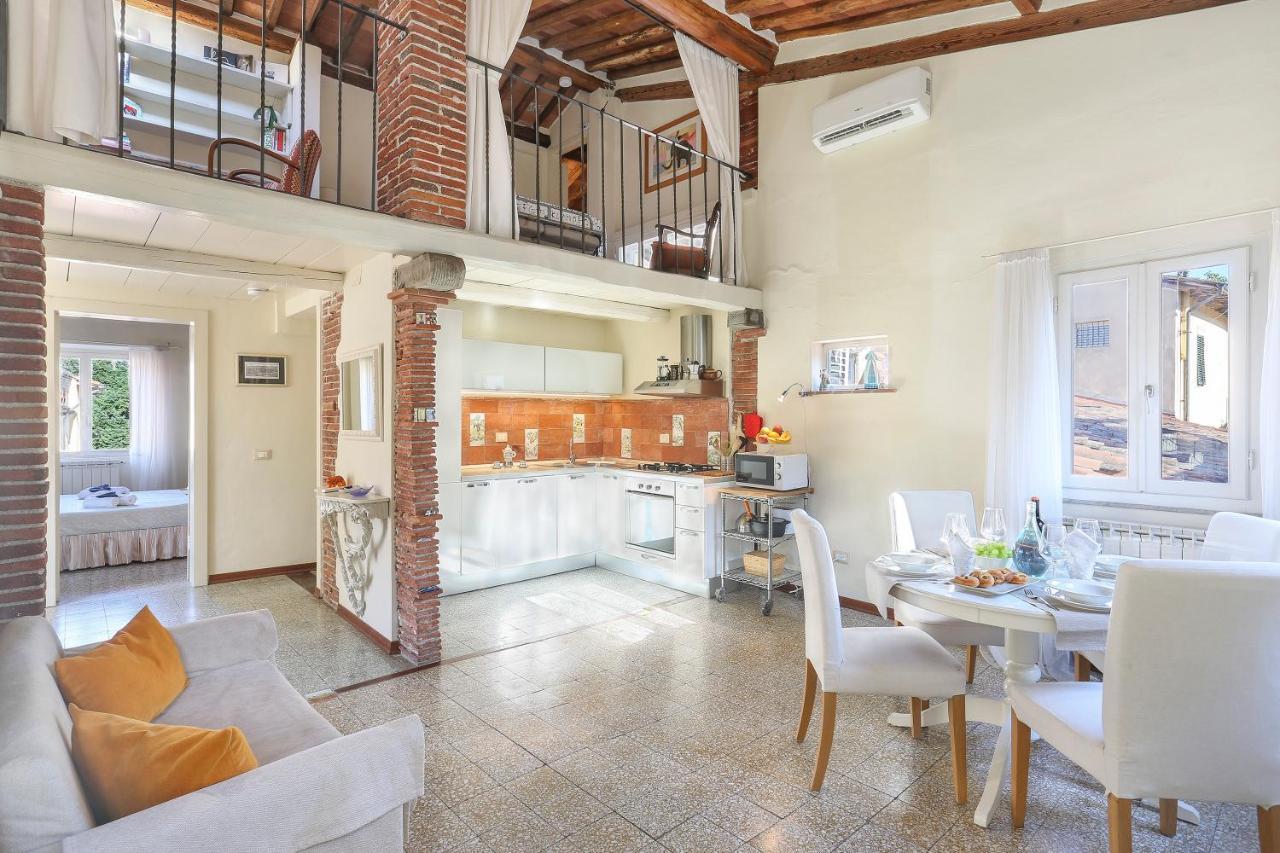 Ferienwohnung Terrazza San Martino Lucca Exterior foto